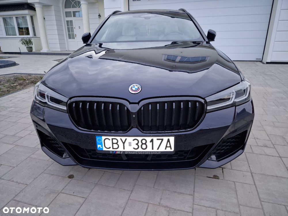 BMW Seria 5 530e xDrive - 1