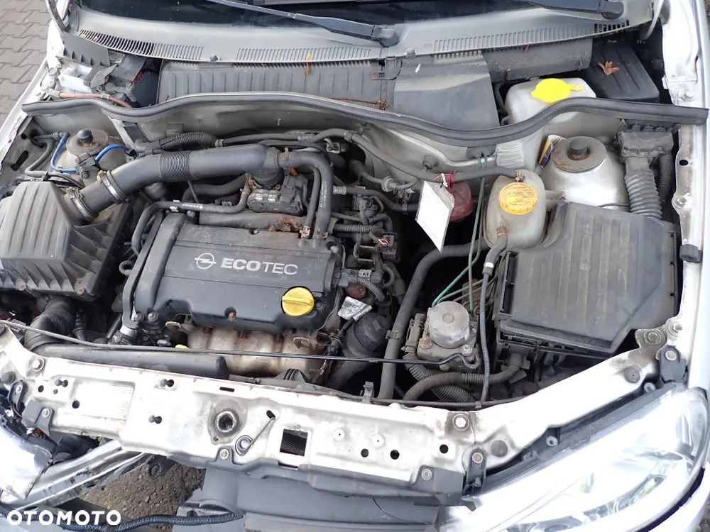 CZĘŚCI - Opel Corsa C 1,2 Z12XEP 80KM HB 3D LIFT F13 lakier Z157 2006r. INDEX - 9759 - 5