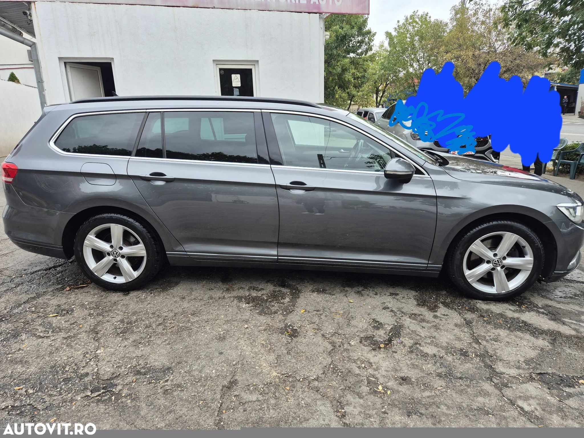 Volkswagen Passat 2.0 TDI DSG Comfortline - 1