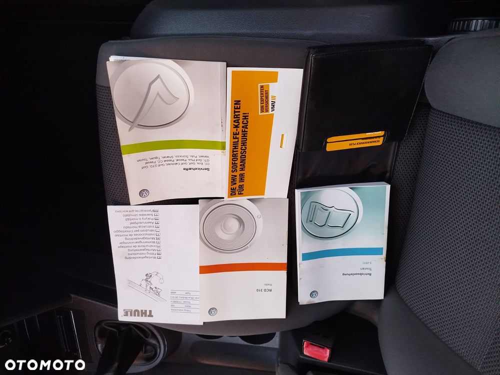 Volkswagen Touran - 28