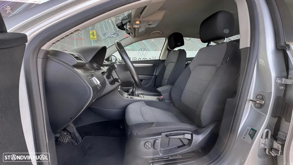 VW Passat 1.6 TDI BlueMotion - 14