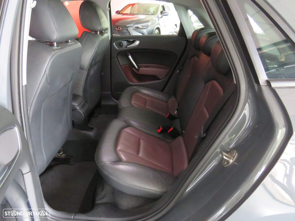 Audi A1 Sportback 1.6 TDI S tronic - 12