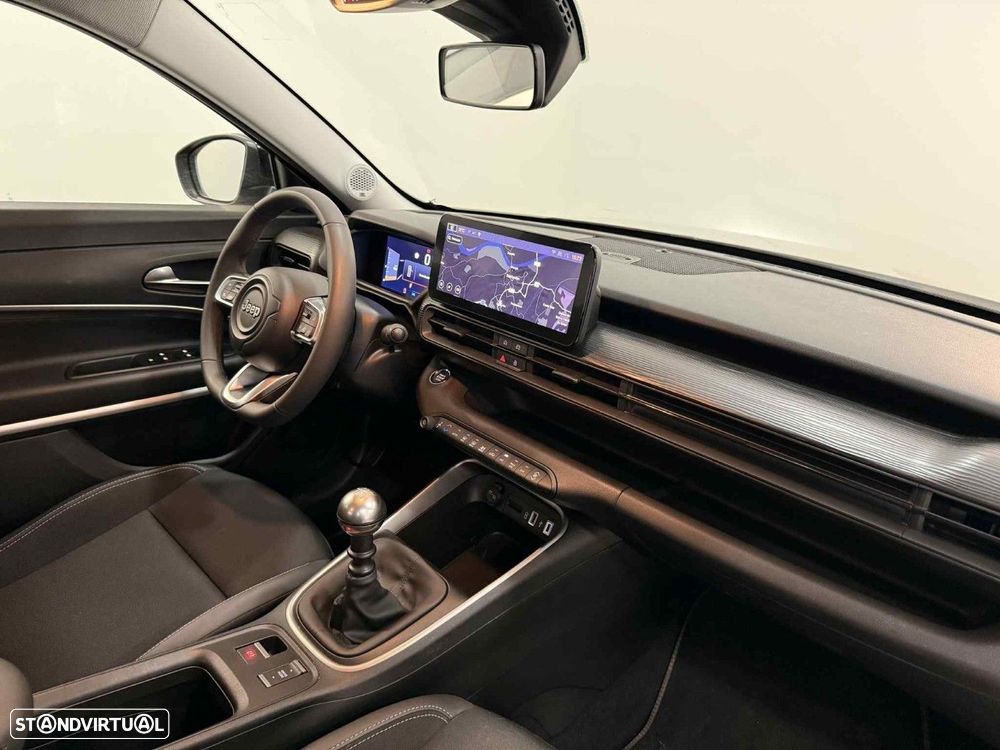 Jeep Avenger 1.2 GSE T3 Altitude - 13