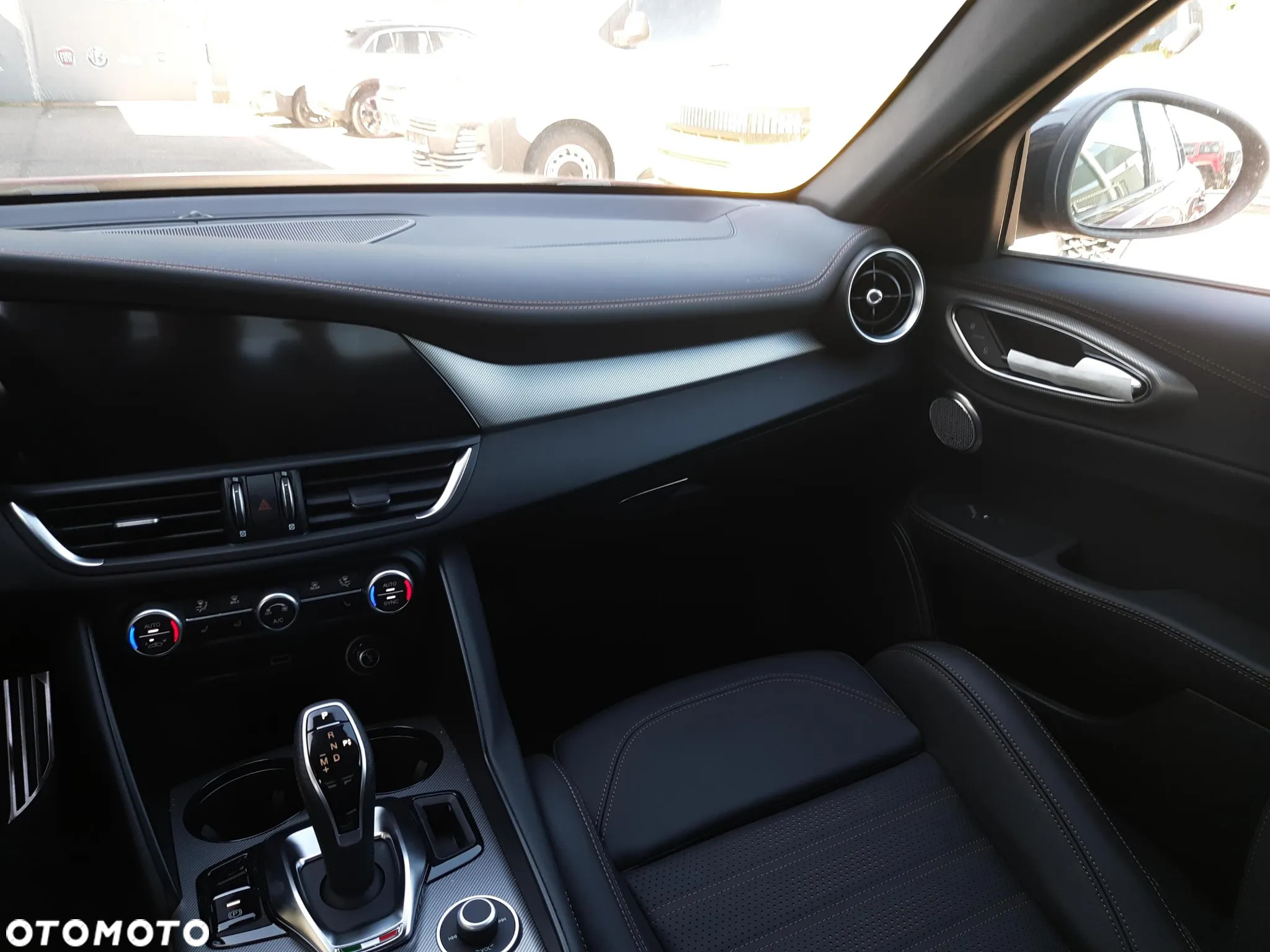 Alfa Romeo Giulia 2.0 Turbo Intensa Q4 - 20