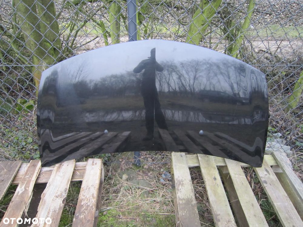 Maska pokrywa silnika Renault Clio III NV676