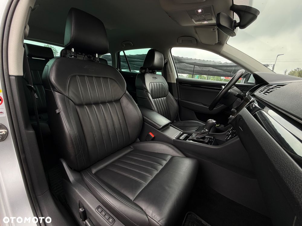 Skoda Superb 2.0 TDI 4x4 DSG L&K - 27