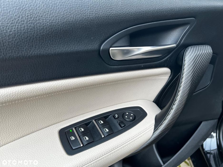 BMW Seria 1 118i Urban Line - 15