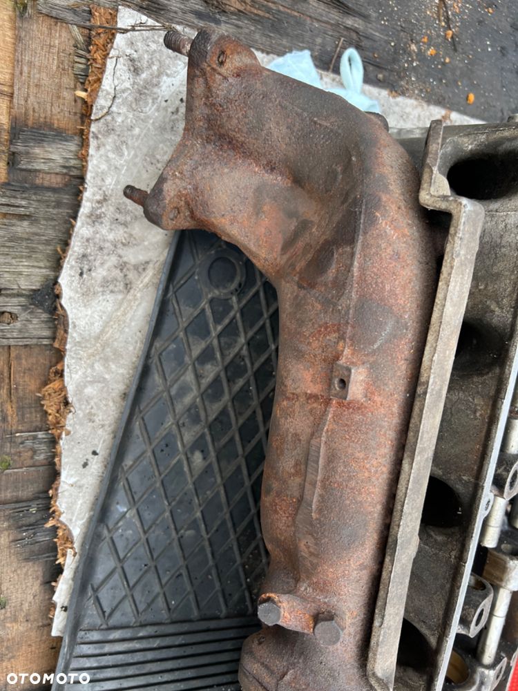 Kolektor wydechowy M30 1251418 - 3