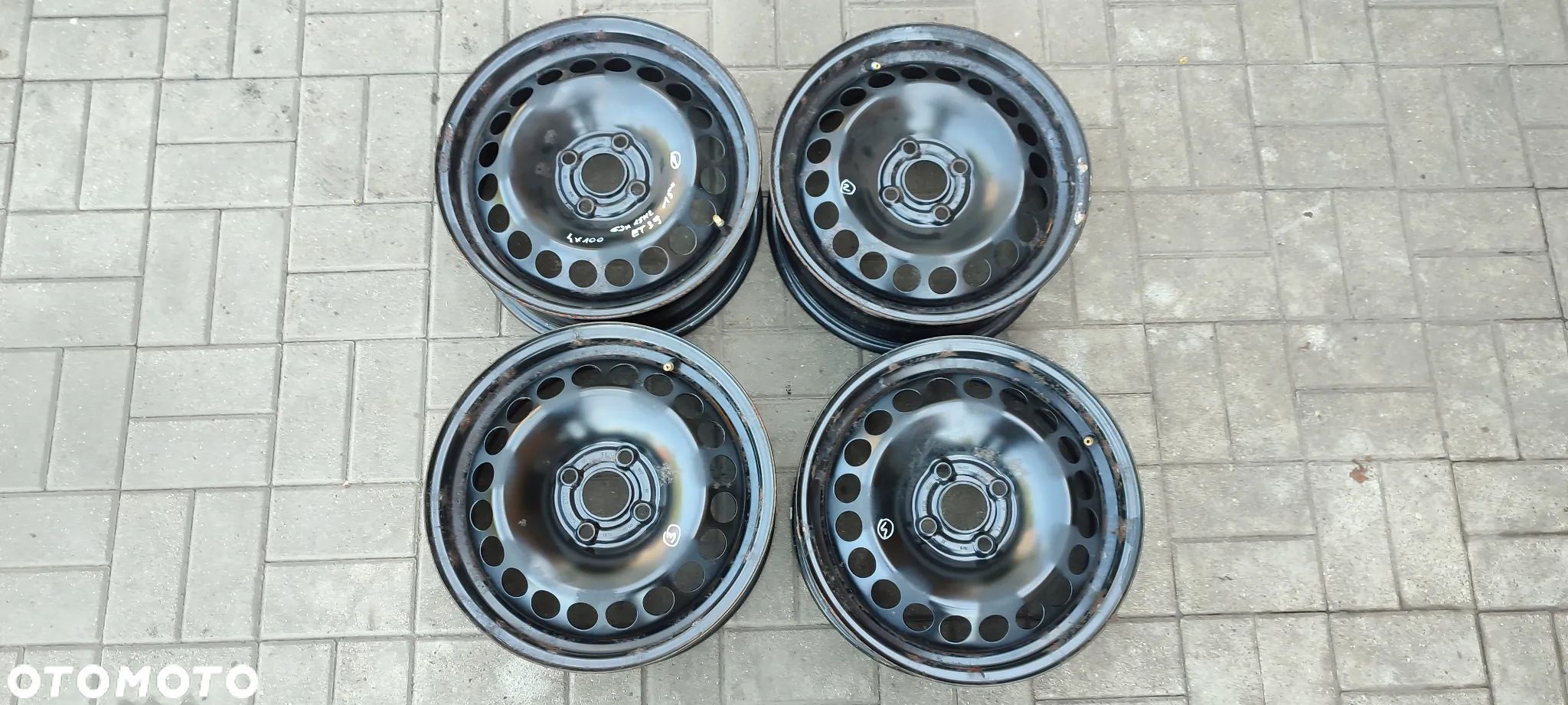 FELGI STALOWE 4x100 6Jx15 CALI ET39 OPEL CORSA D,E FIAT GRANDEPUNTO 4 SZTUKI KOMPLET - 1