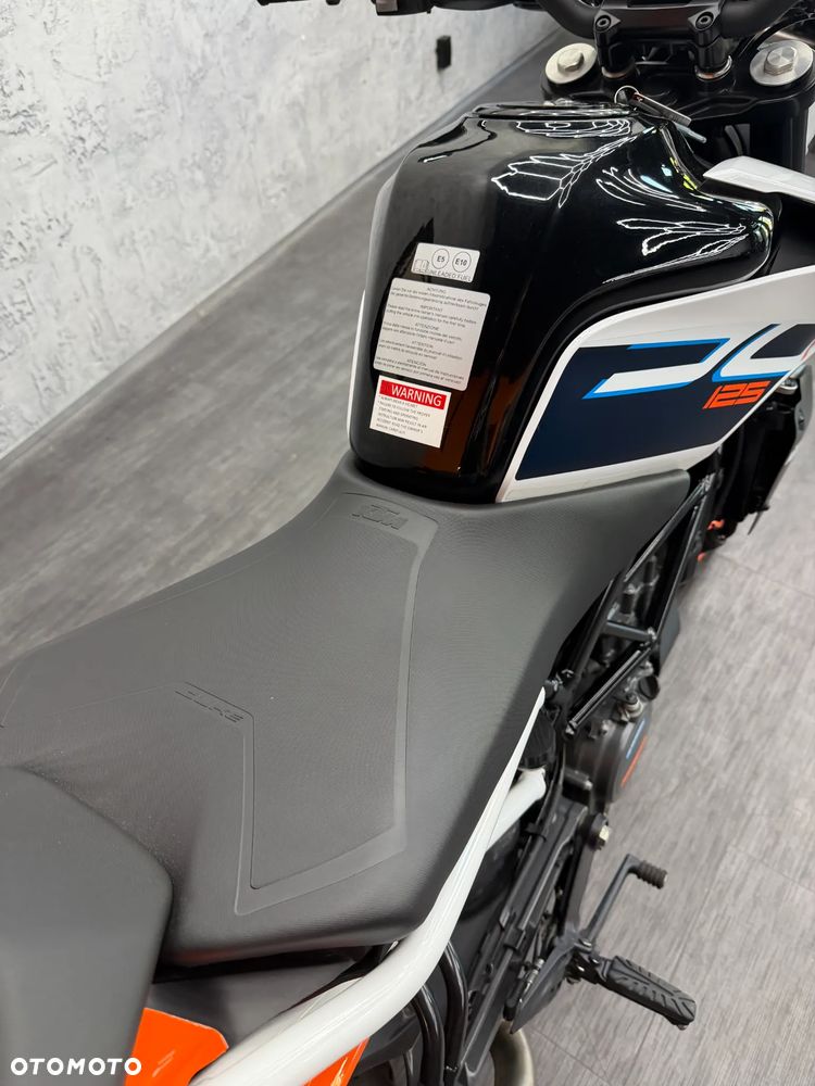 KTM Duke 125 - 17