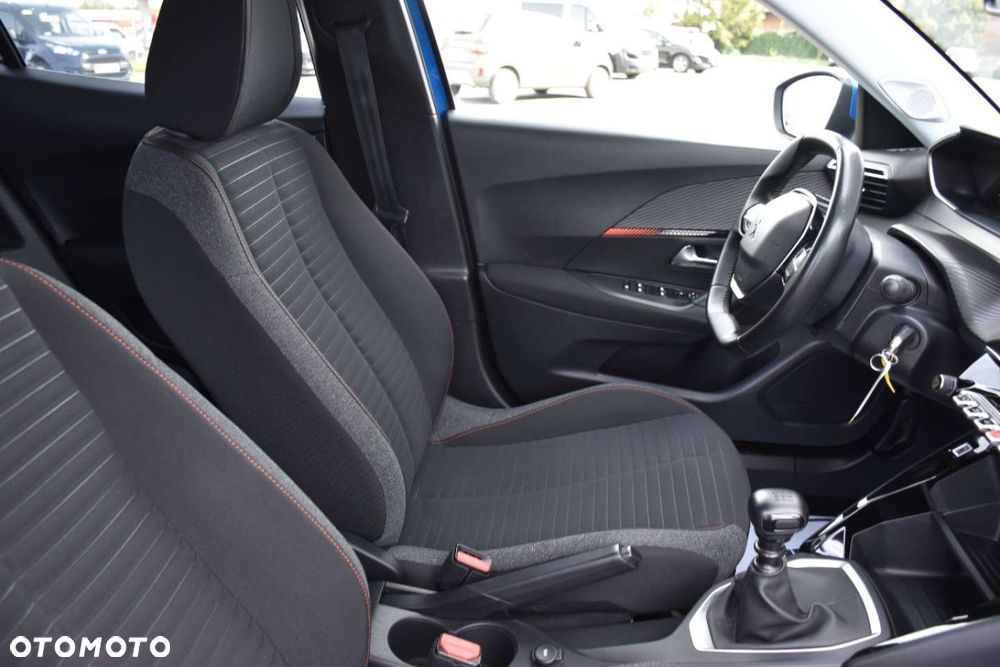 Peugeot 2008 BlueHDi 100 STOP & START Active - 11