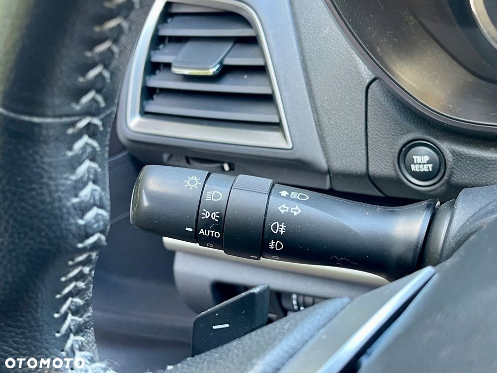 Subaru Impreza 2.0i Exclusive (EyeSight) Lineartronic - 25
