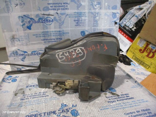Fecho Fec5439 FORD PUMA 1998 1.4 90CV 3P PRETO FD 2 + 6 PINOS - 1
