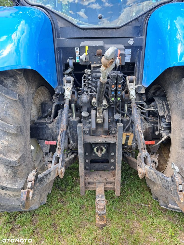 New Holland T7.200 - 9