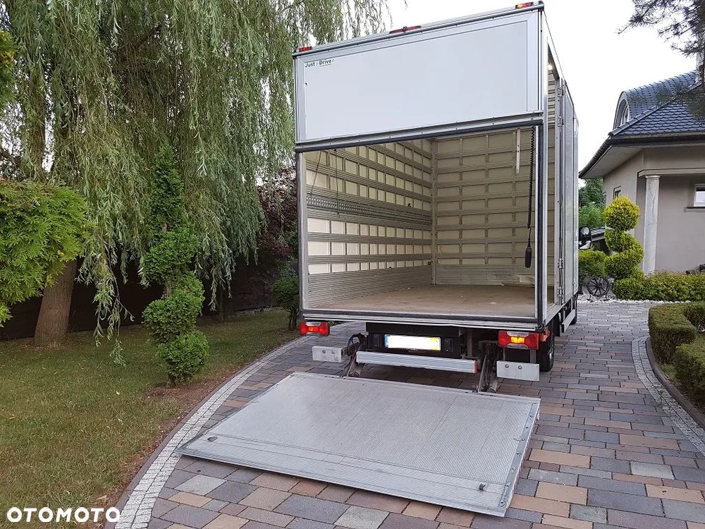 Iveco DAILY - 25