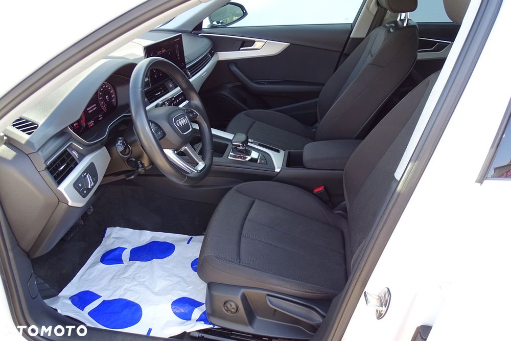 Audi A4 Avant 40 TFSI quattro S tronic advanced - 18