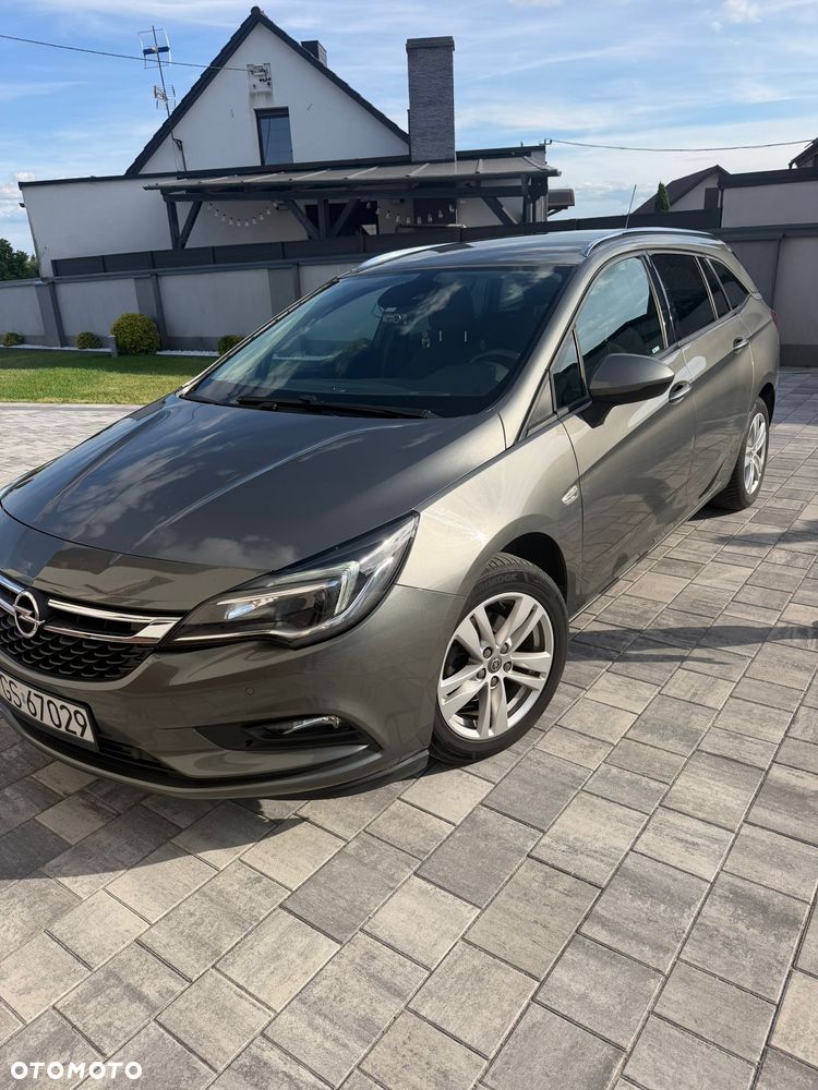 Opel Astra 1.6 CDTI Sport - 1