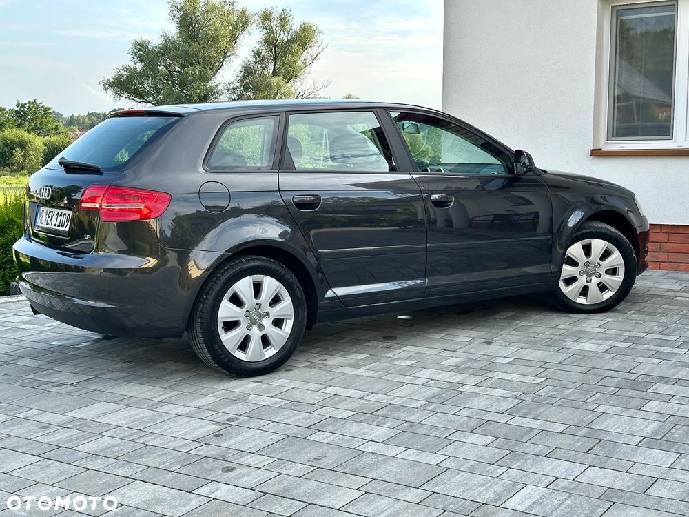 Audi A3 Sportback 1.6 Ambition - 16