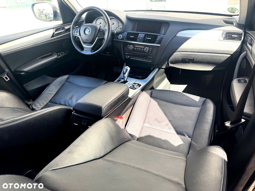 BMW X3 xDrive20d - 16