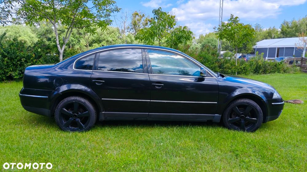 Volkswagen Passat 1.9 TDI Comfortline - 4