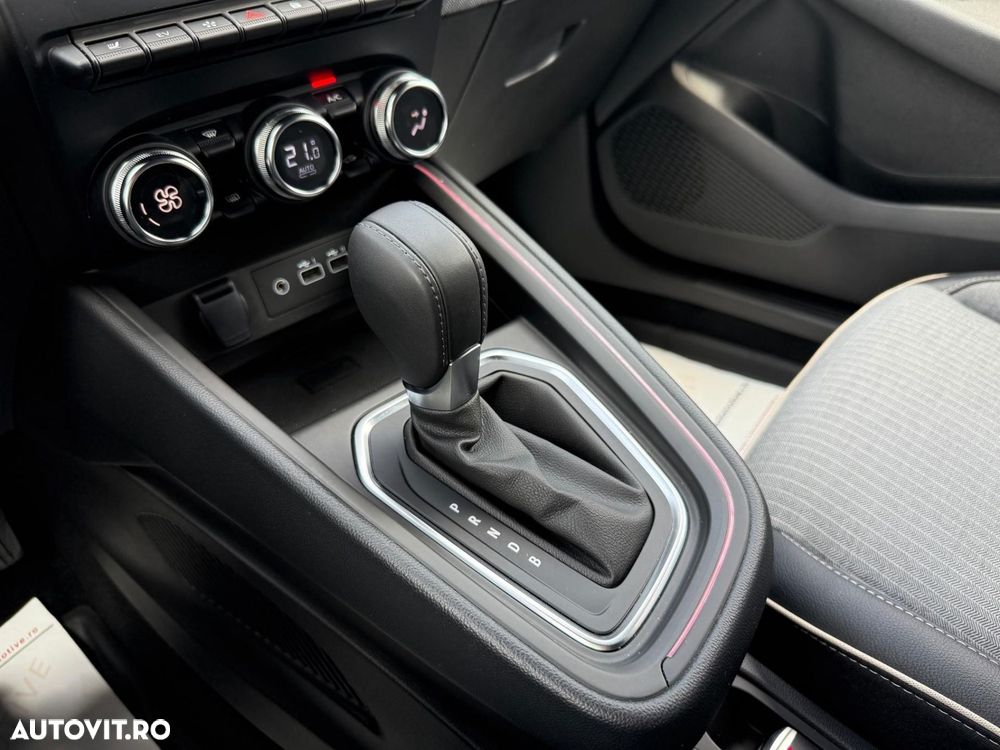 Renault Clio - 21