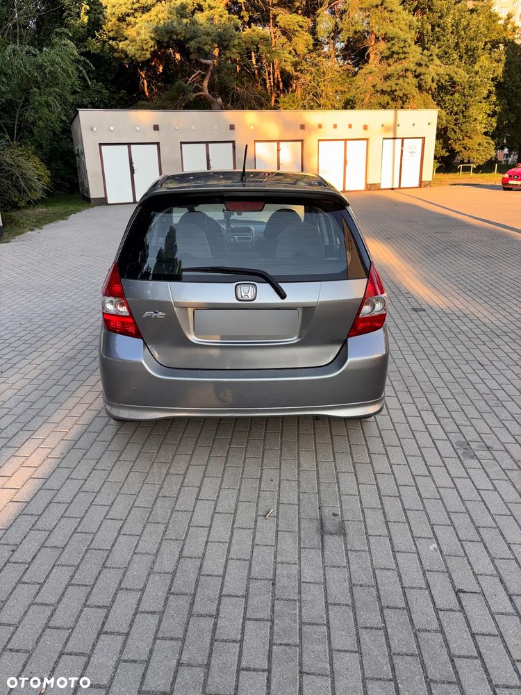 Honda Fit - 7