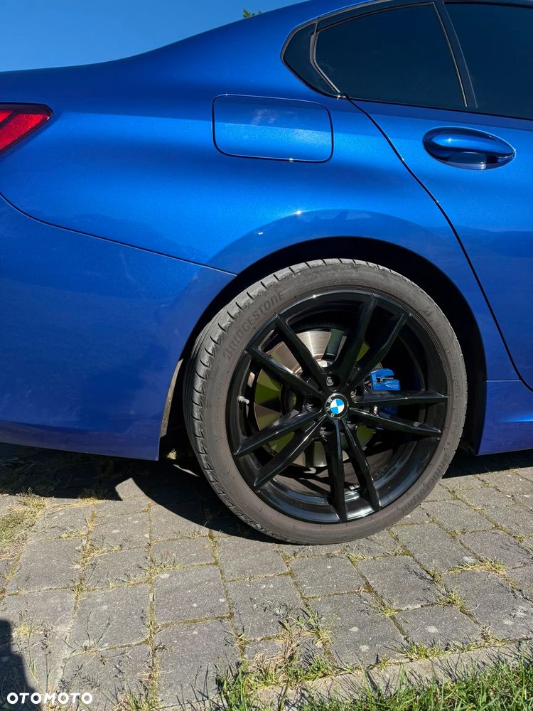 BMW Seria 3 320d xDrive Sport Line - 29