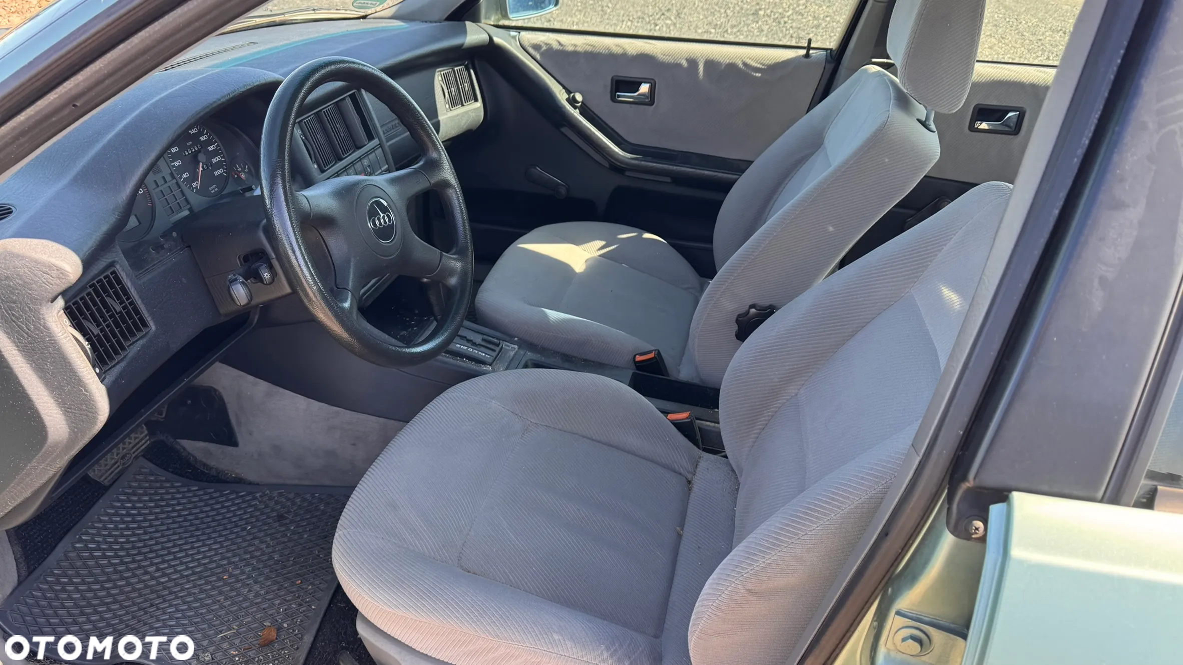 Audi 80 2.0 E - 18