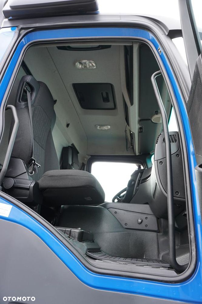 Mercedes-Benz / AROCS / 4145 / E 6 / WYWROTKA / 8 X 8 - 8