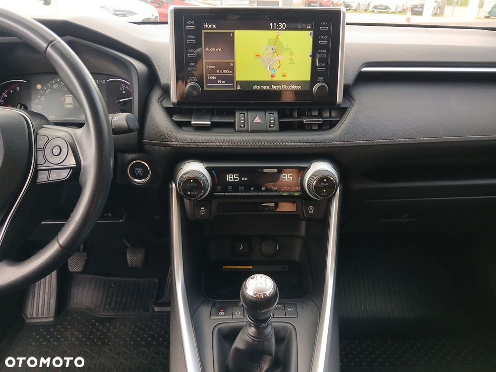 Toyota RAV4 2.0 Comfort 4x2 - 31