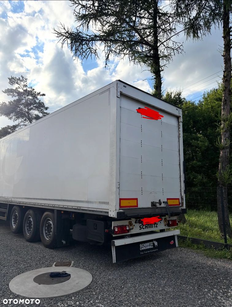 Schmitz Cargobull SKO24 - 2