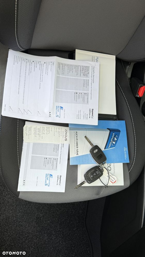 Hyundai i20 - 17