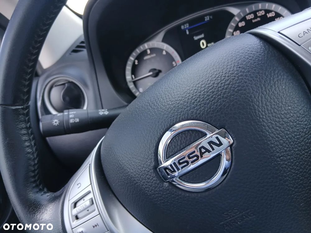 Nissan Navara - 22