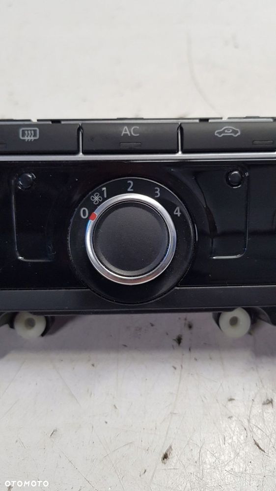 panel klimatyzacji VW Passat B7 - 3