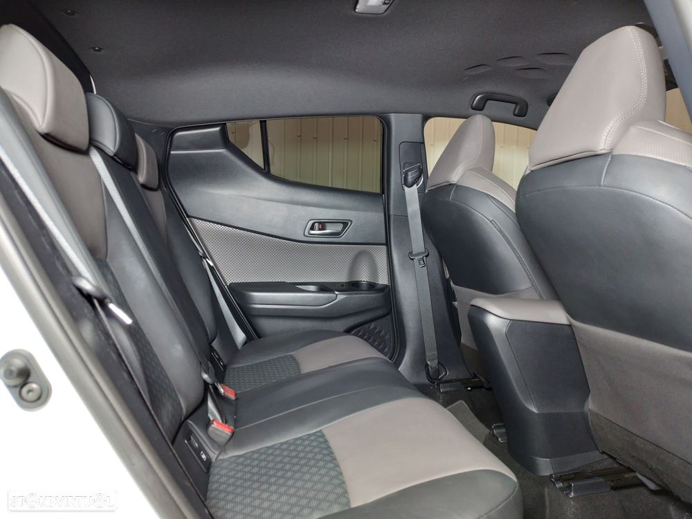 Toyota C-HR 1.8 Hybrid Exclusive - 12