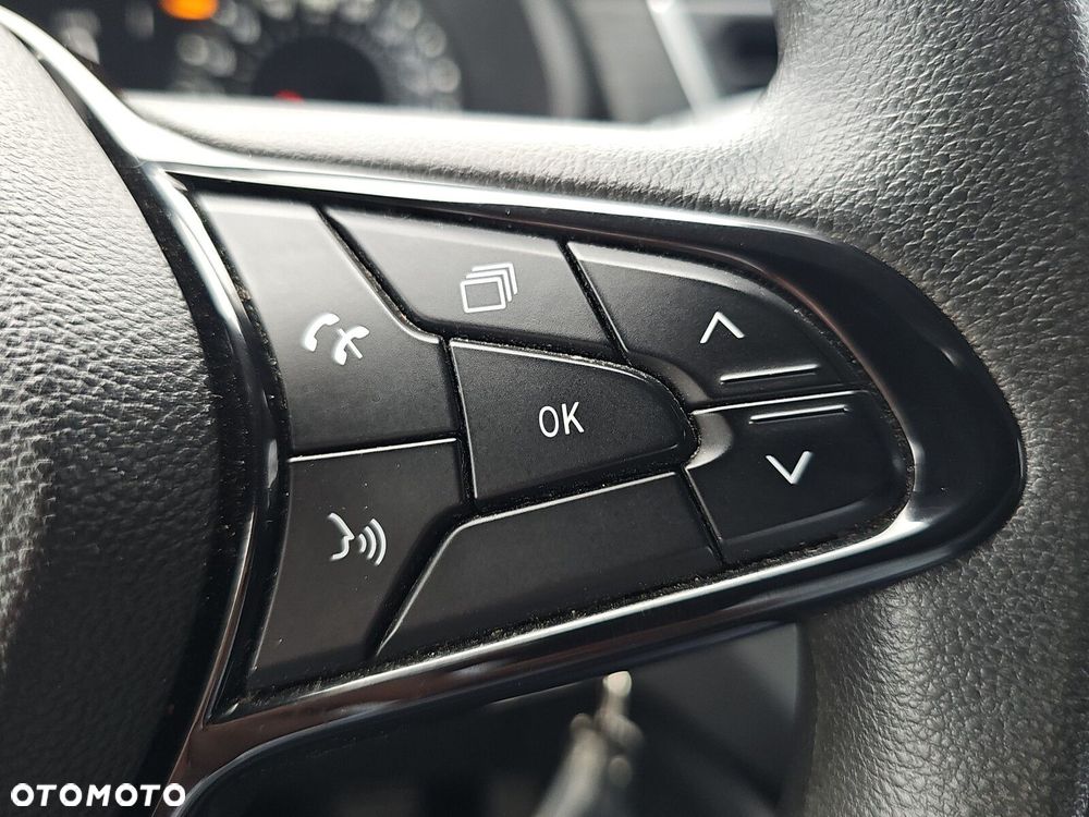 Renault Trafic 2.0 dCI - 13