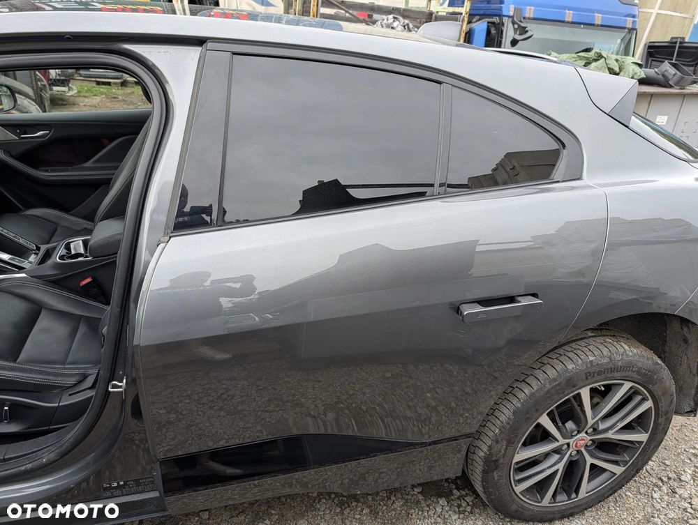SZYBA BOCZNA LEWA JAGUAR I PACE 2018/2019 - 2