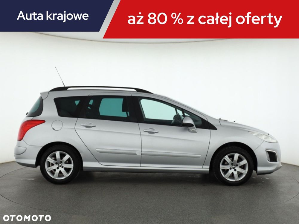 Peugeot 308 - 8