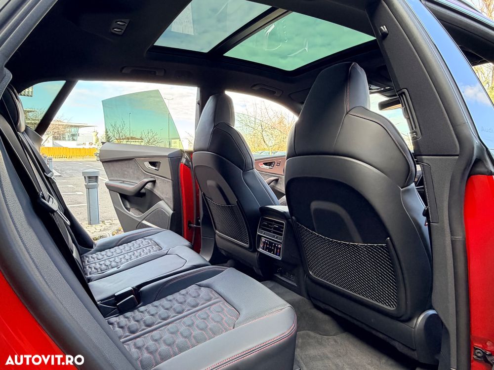 Audi RS Q8 - 15
