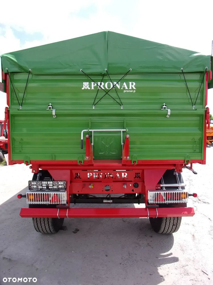 Pronar Przyczepa dwuosiowa paletowa PRONAR PT680 -14t, PT612 -12t, PT612L -12t, wywrotka z trójstronnym wywrotem, przyczepa ciężarowo-rolnicza - 11