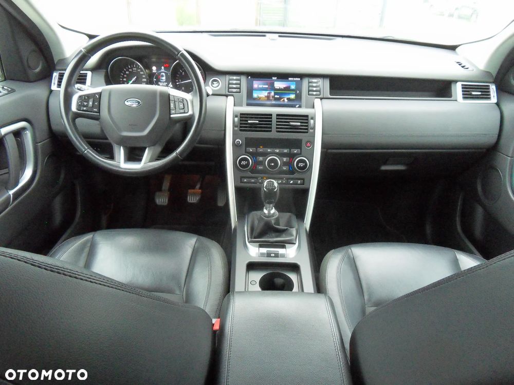 Land Rover Discovery Sport 2.0 TD4 HSE Luxury - 13