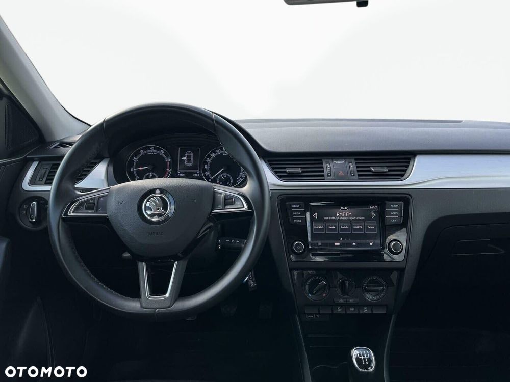 Skoda RAPID 1.0 TSI Ambition - 12