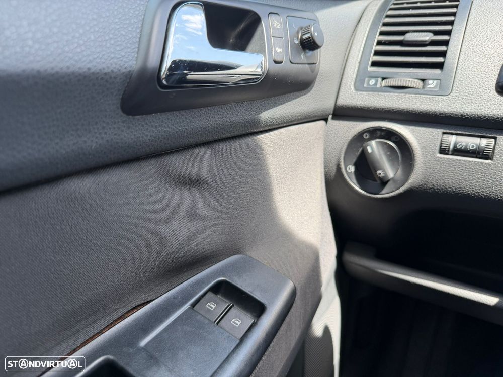 VW Polo 1.2 Trendline - 18