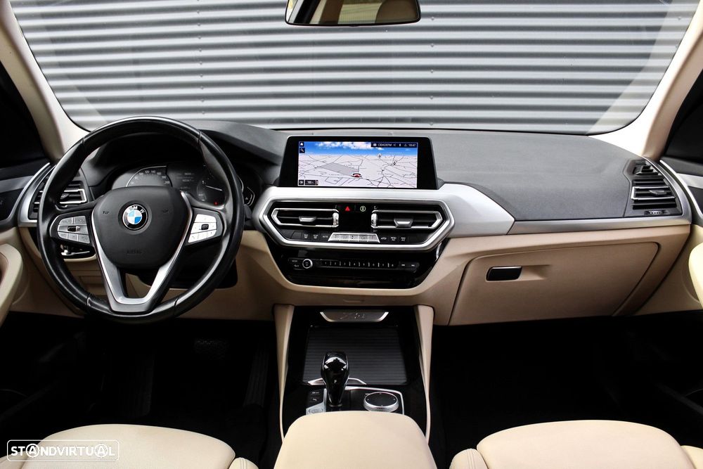 BMW X3 18 d sDrive Advantage Auto - 37