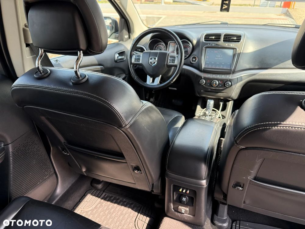 Dodge Journey - 9