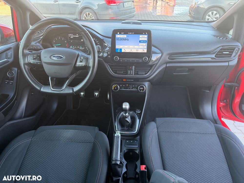 Ford Fiesta 1.0 EcoBoost S&S ST-LINE - 13