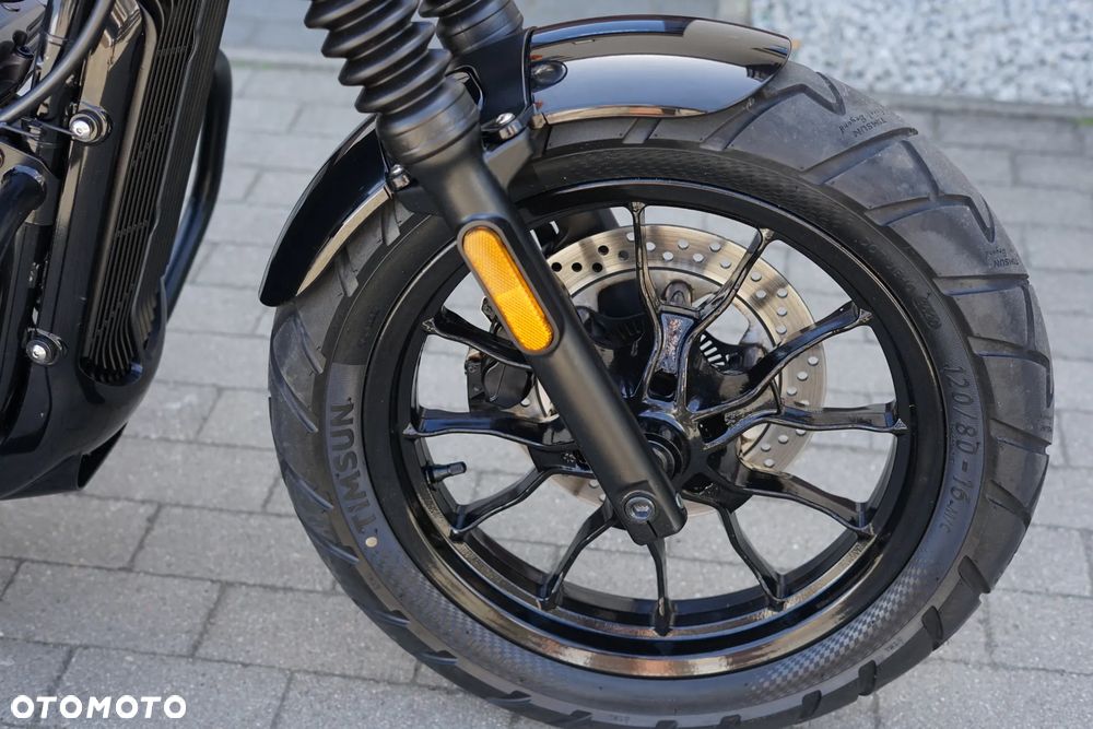 Hyosung GV - 15