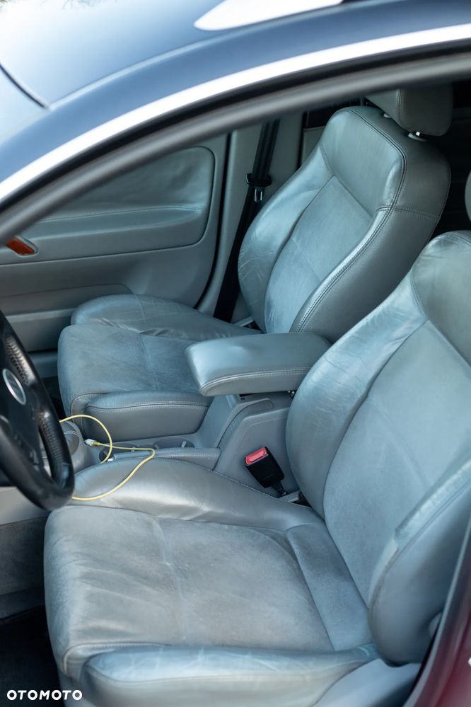 Volkswagen Passat 1.8T Highline - 19