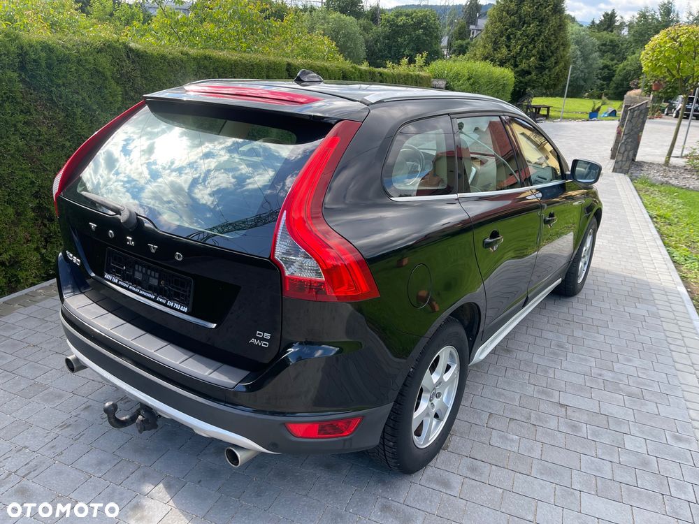 Volvo XC 60 D5 AWD Kinetic - 22