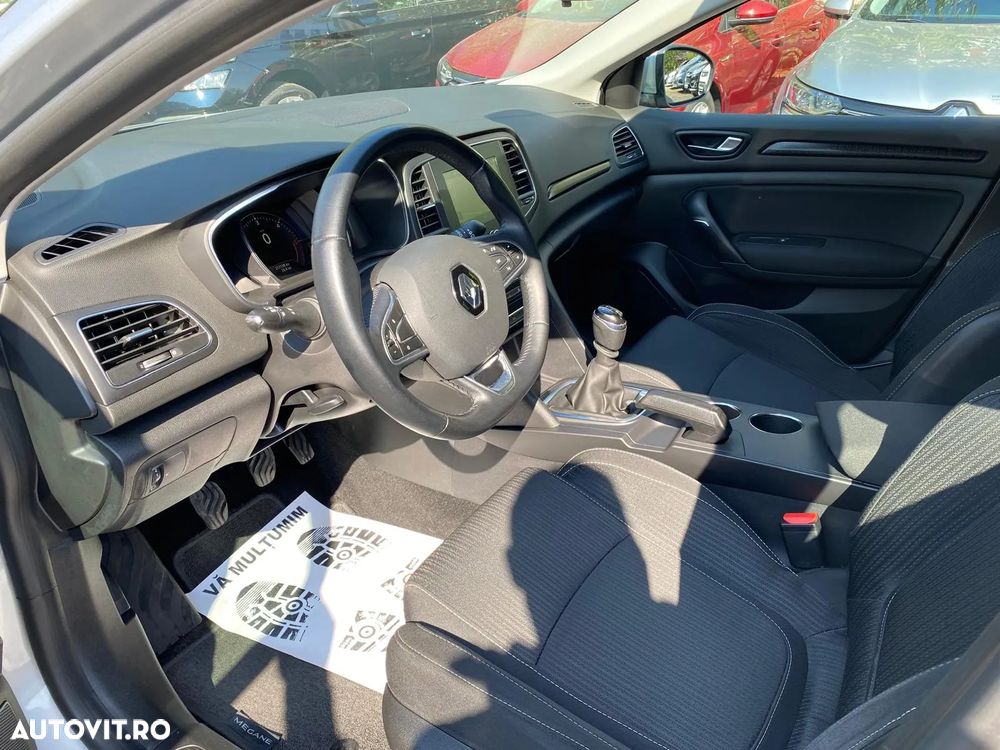 Renault Megane 1.5 dCi Dynamique - 5